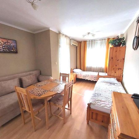 Апартамент Кънтри-Лариса Pomorie Extérieur photo