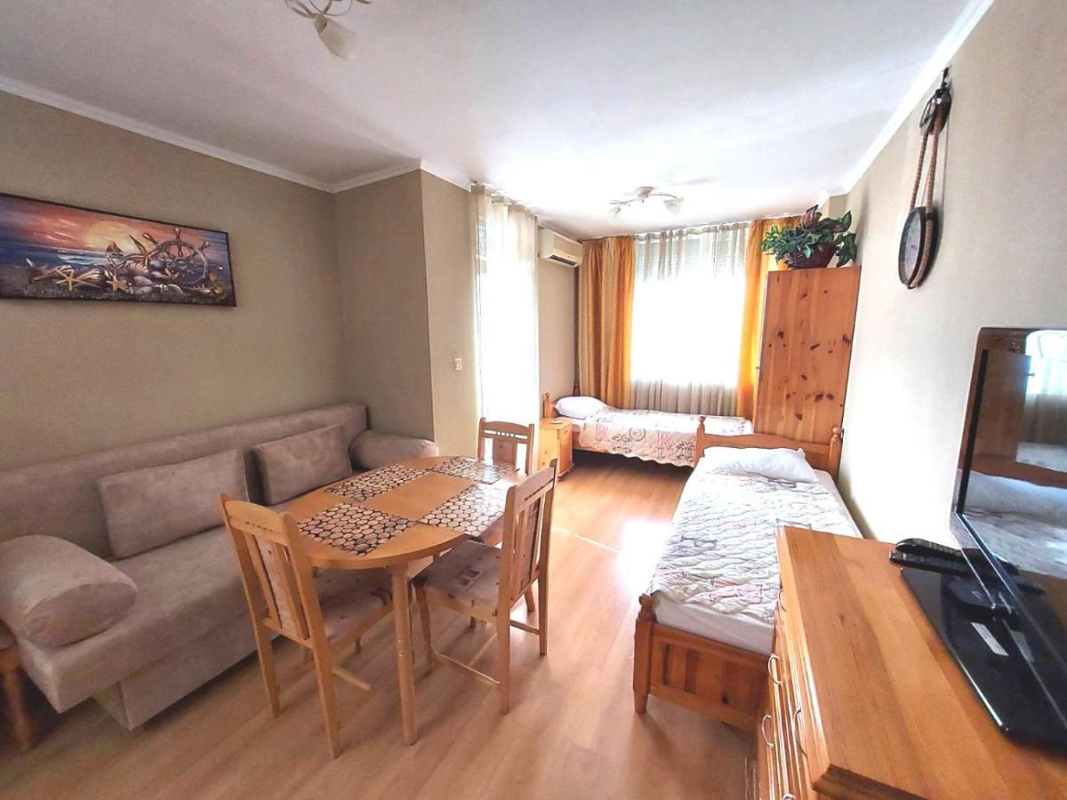 Апартамент Кънтри-Лариса Pomorie Extérieur photo
